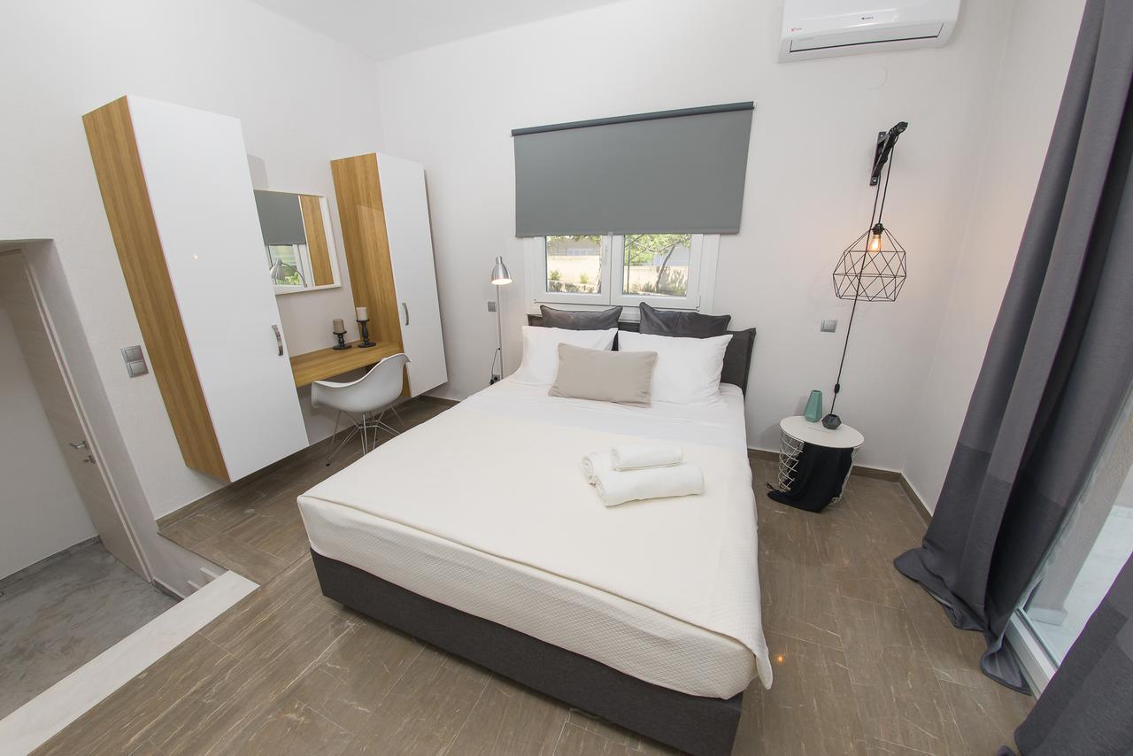 Palio Grey Apartments Палеон-Цифликион Экстерьер фото