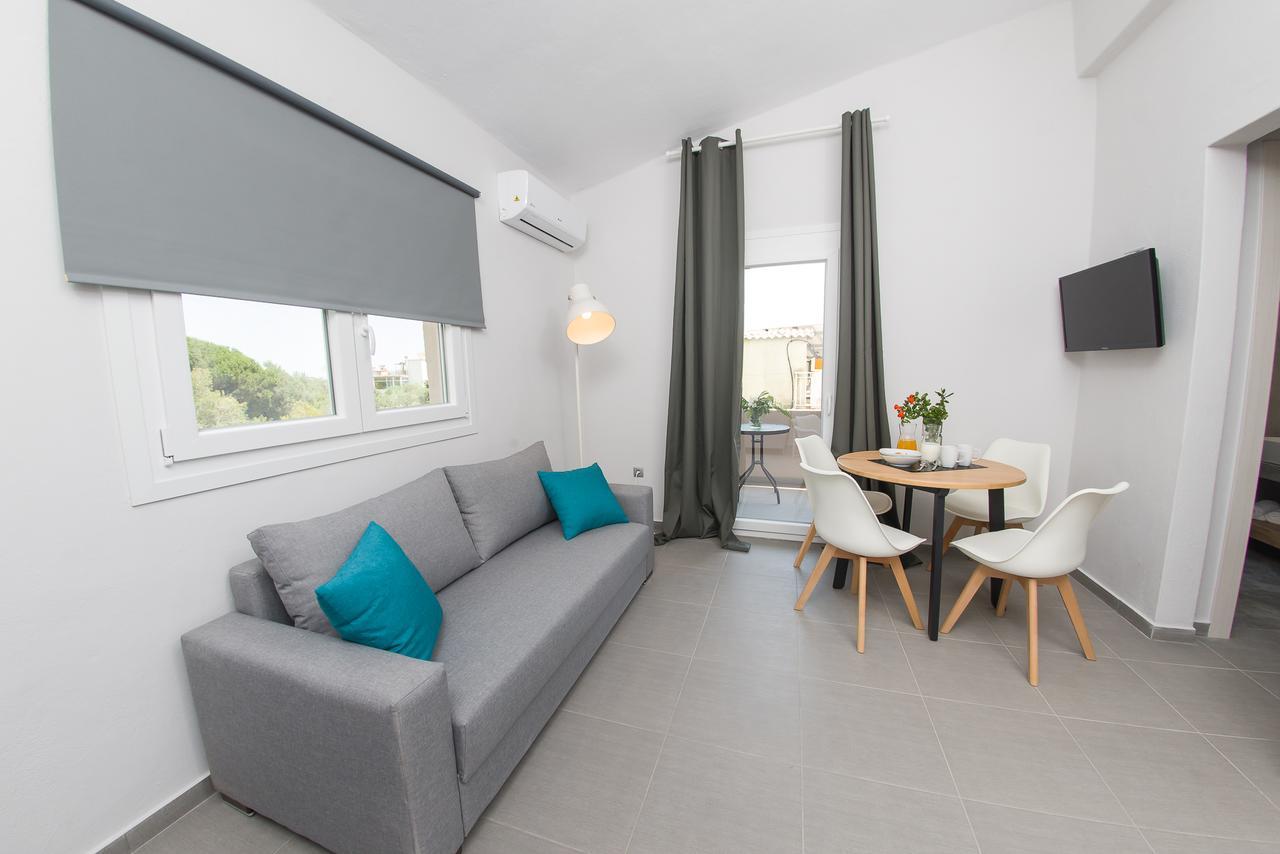 Palio Grey Apartments Палеон-Цифликион Экстерьер фото