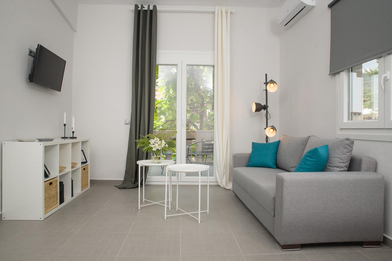 Palio Grey Apartments Палеон-Цифликион Экстерьер фото