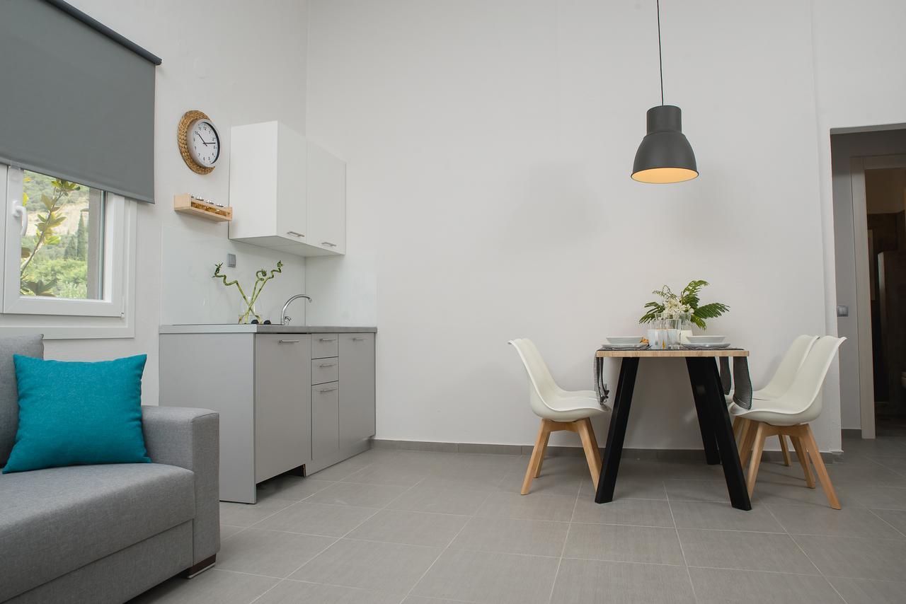 Palio Grey Apartments Палеон-Цифликион Экстерьер фото