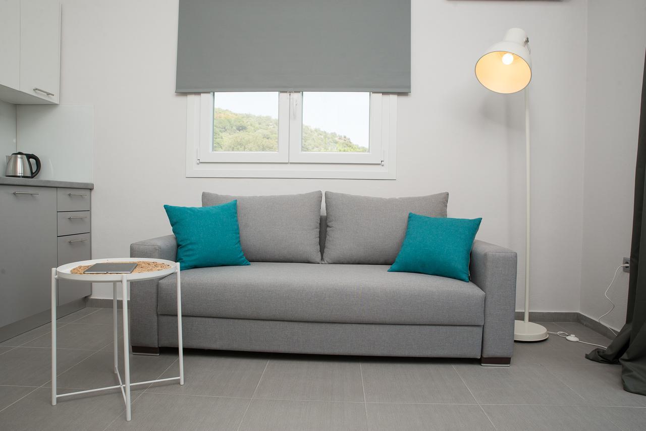 Palio Grey Apartments Палеон-Цифликион Экстерьер фото
