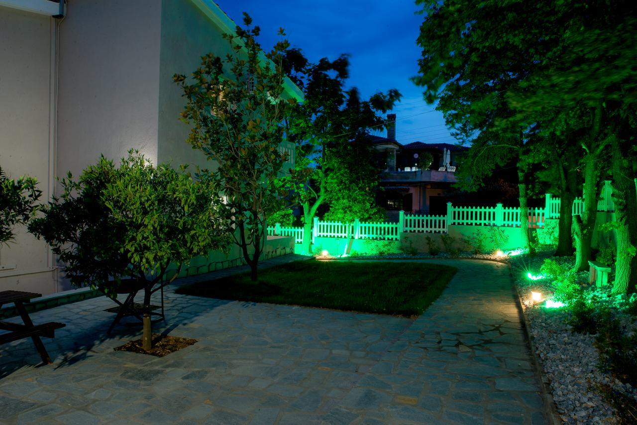 Palio Grey Apartments Палеон-Цифликион Экстерьер фото