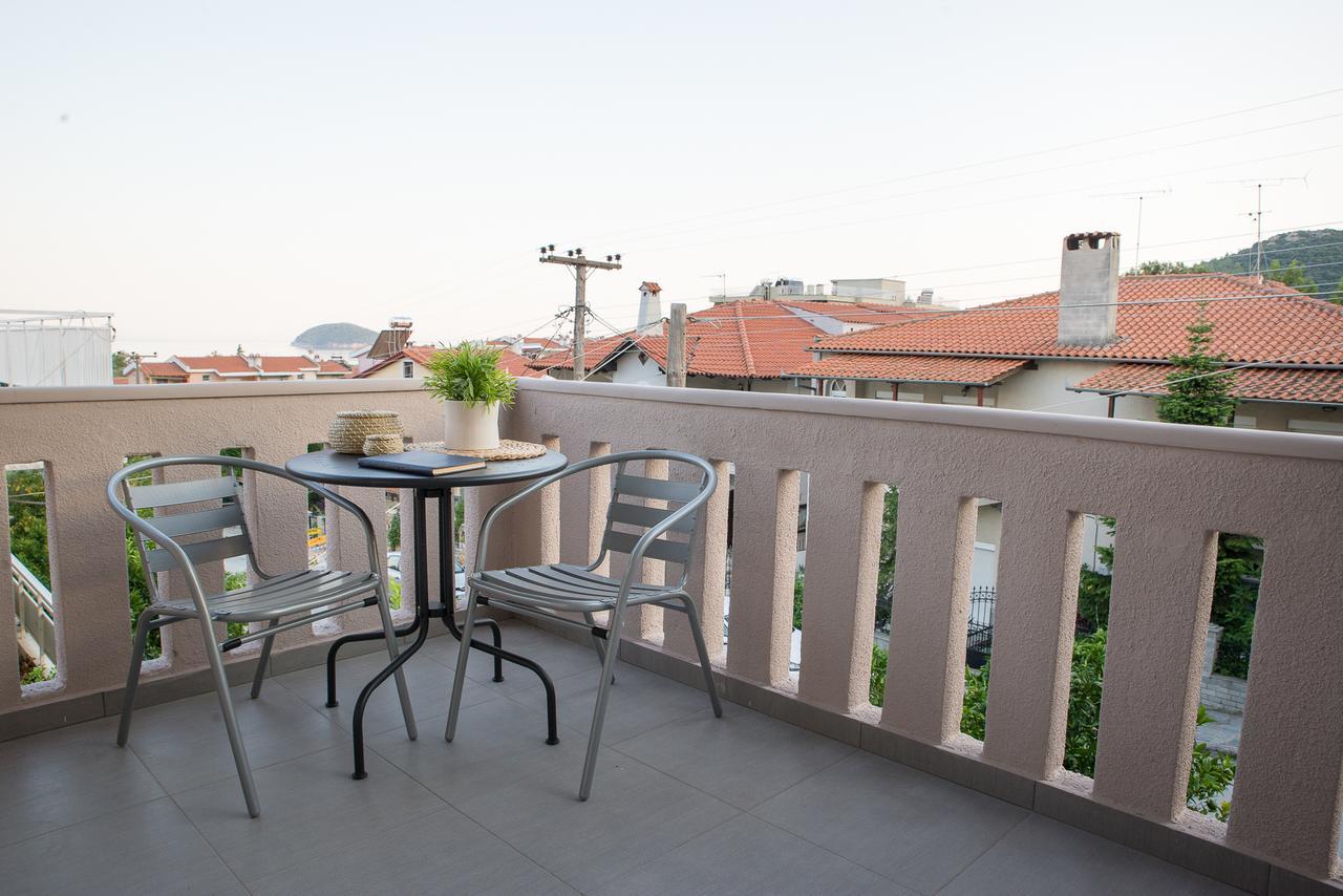 Palio Grey Apartments Палеон-Цифликион Экстерьер фото